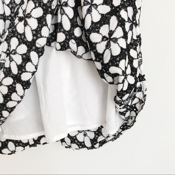 ANTHROPOLOGIE MAEVE Floral Crochet Sleeveless Top - Picture 5 of 7